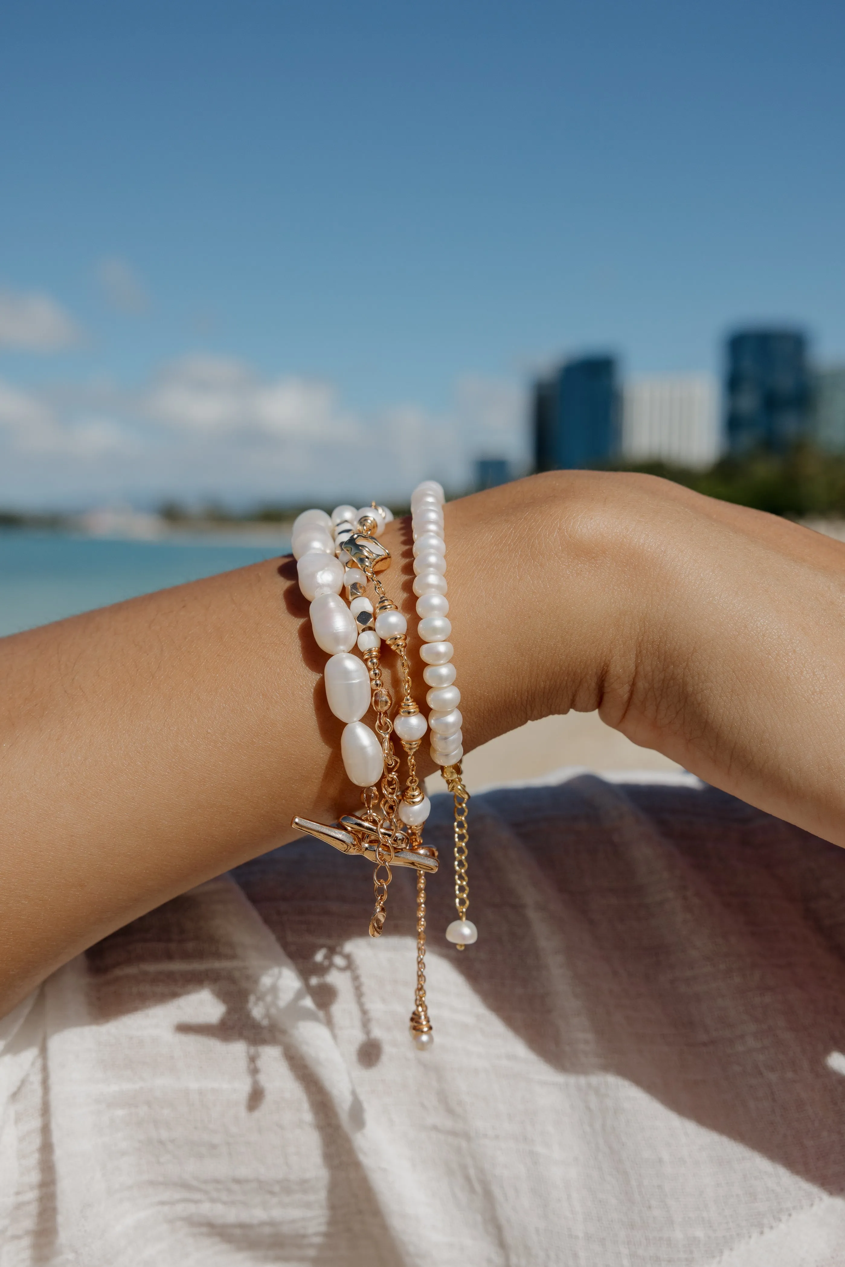 Daybreak Pearl Bracelet