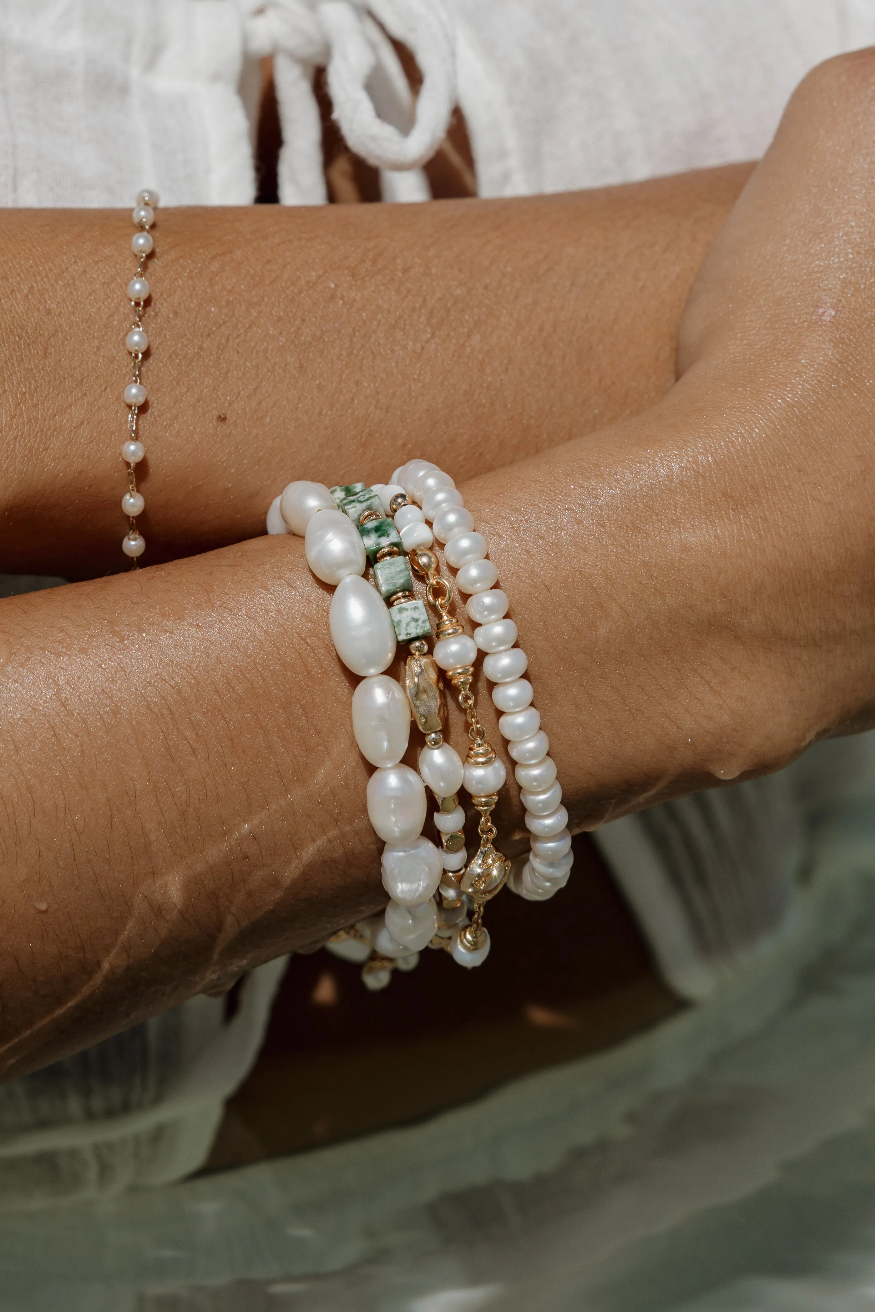Daybreak Pearl Bracelet