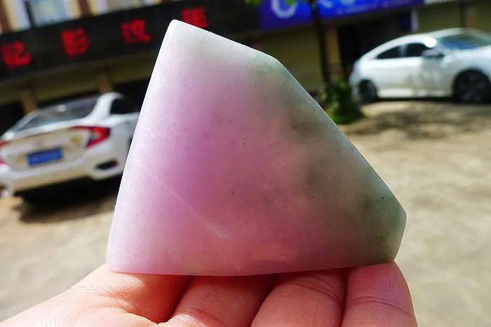 Natural Jade Rough Jadeite Raw (111g,6X5.3X1.9cm)