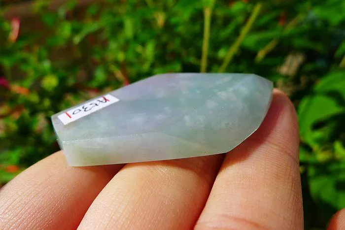 Natural Jade Rough Jadeite Raw (19g,4.9X3X0.6cm)