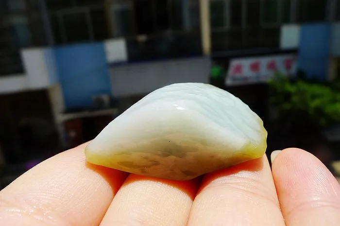 Natural Jade Rough Jadeite Raw (30g,4X3X1.7cm)