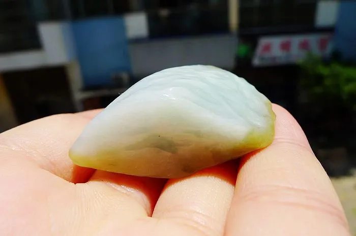 Natural Jade Rough Jadeite Raw (30g,4X3X1.7cm)