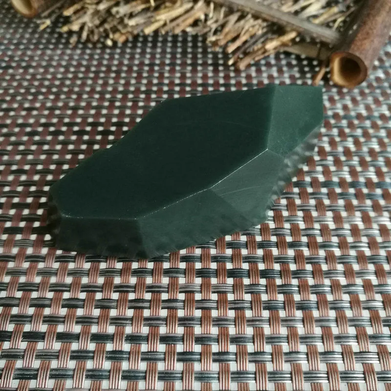 Natural Kunlun Jade Rough Nephrite Raw (139g,9X3.5X2.5cm)