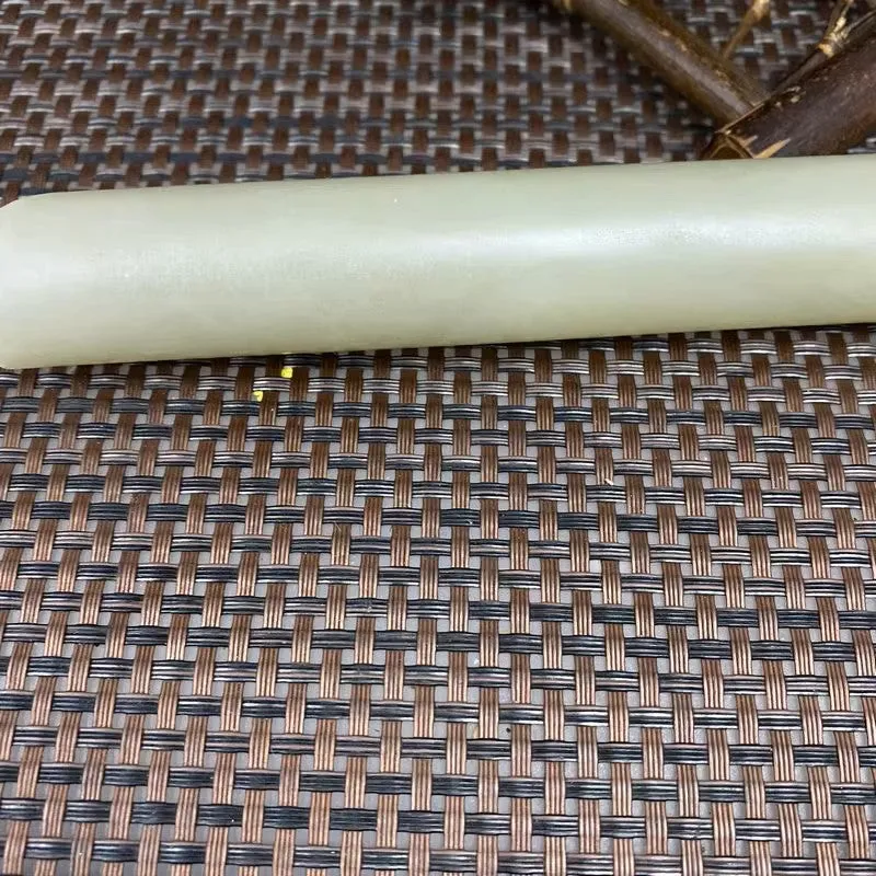 Natural Kunlun Jade Rough Nephrite Raw (200g,14.4X2.4cm)