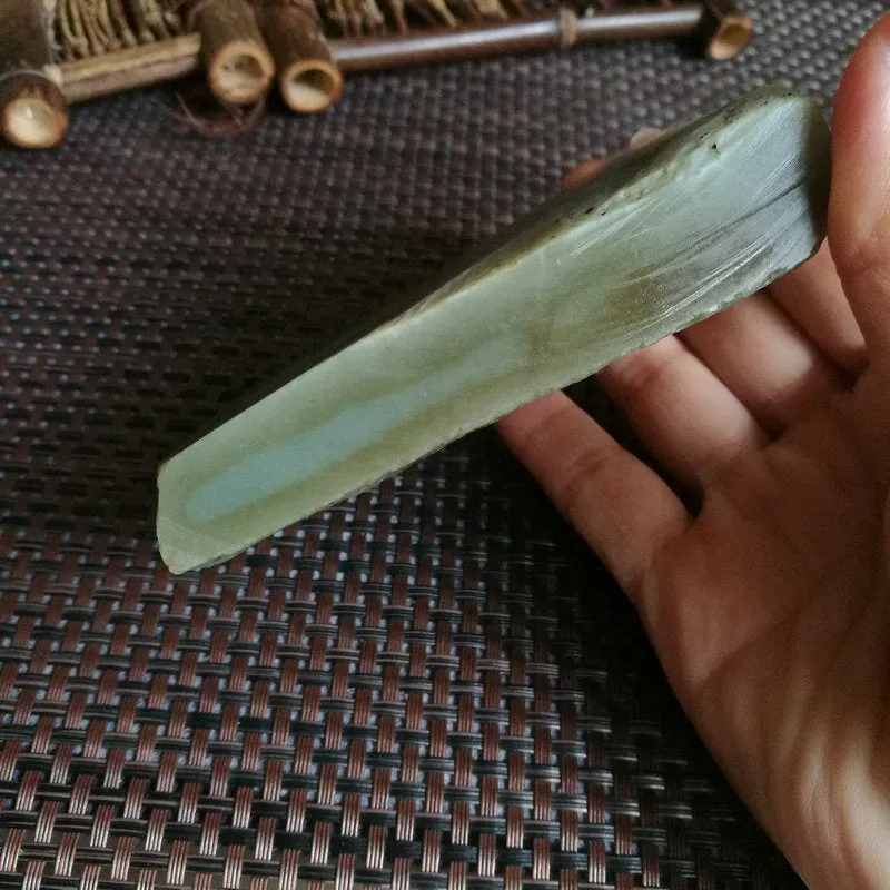 Natural Kunlun Jade Rough Nephrite Raw (318g,8.5X7X1.9cm)