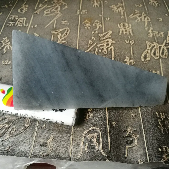 Natural Kunlun Jade Rough Nephrite Raw (323g, 11X8X4cm)