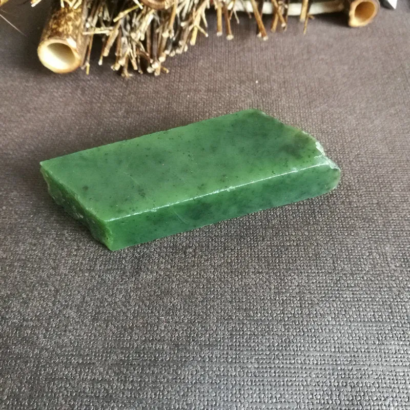 Natural Kunlun Jade Rough Nephrite Raw (98g,7X2.9X1.6cm)
