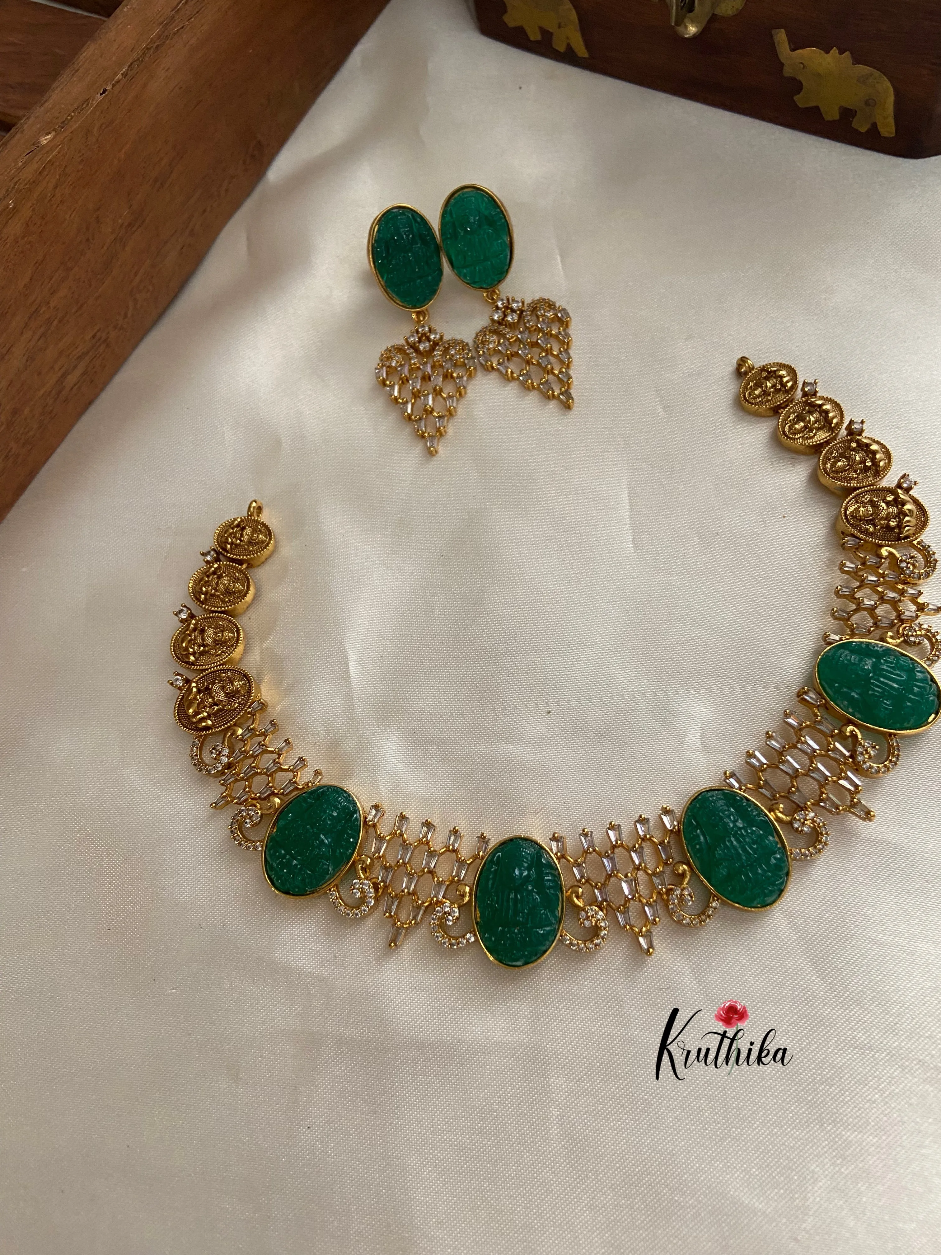 Premium polish CZ lakshmi choker NC759