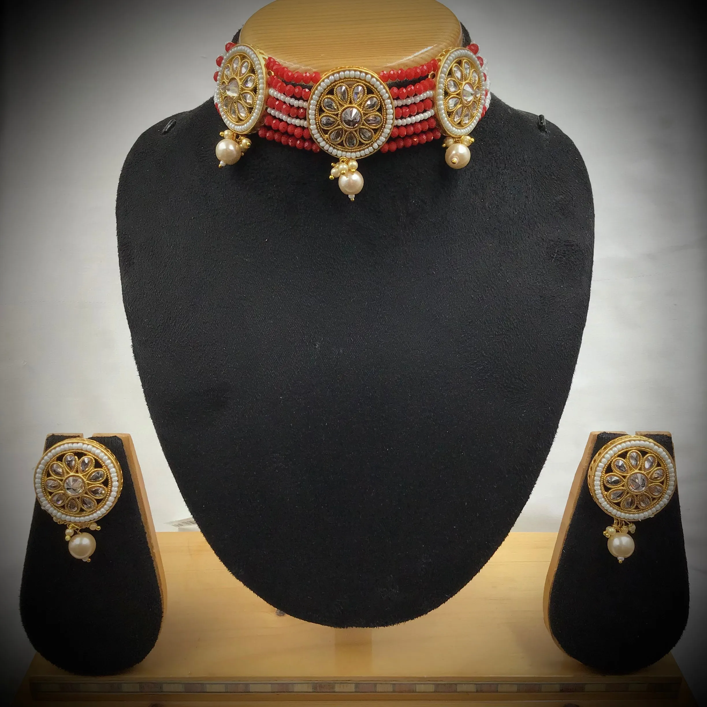 Red Gold Look Necklace Set    13292-0236
