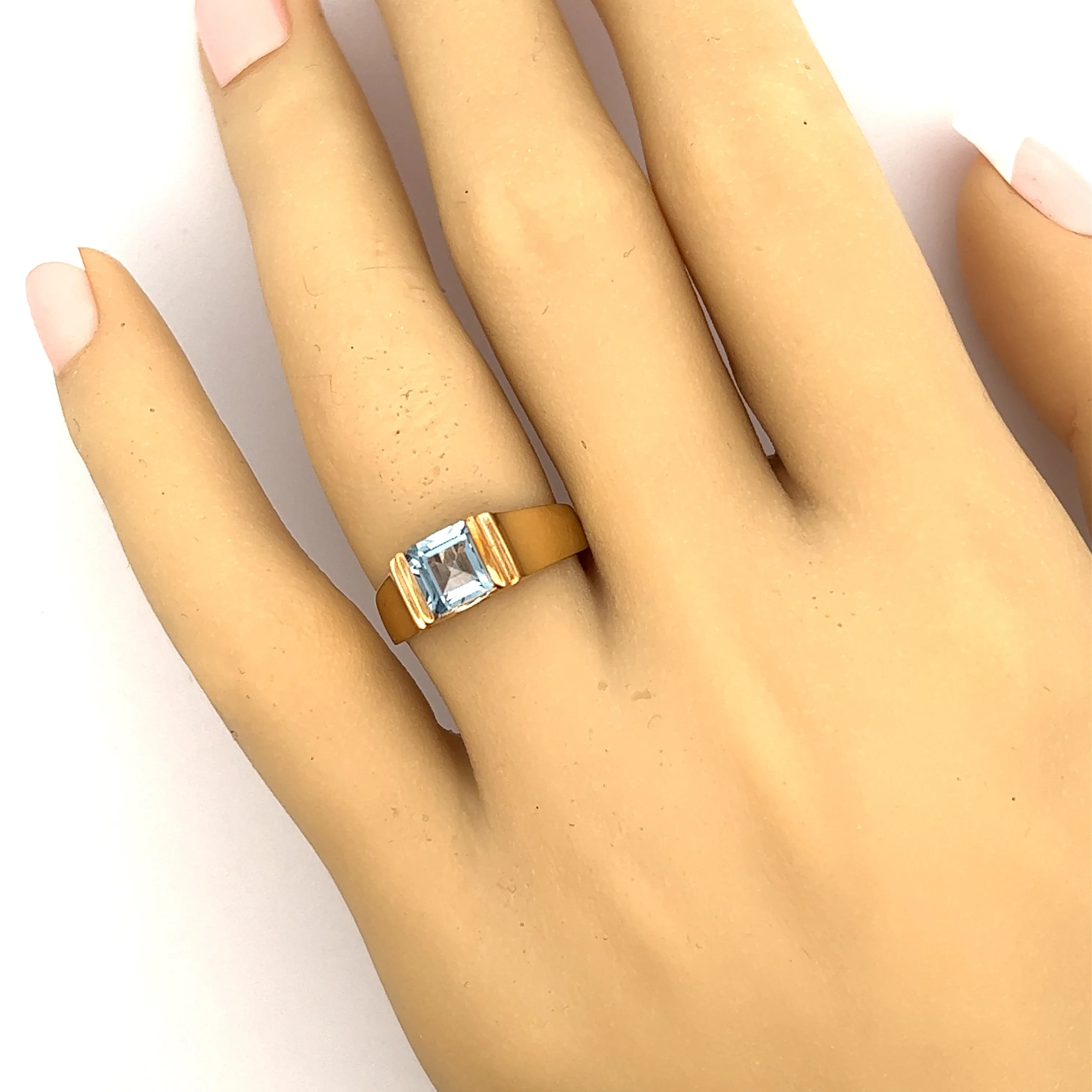 Spinel Yellow Gold Handmade Ring