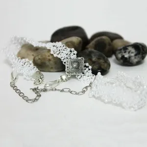 Victorian Pearl Lace Bridal Choker Necklace