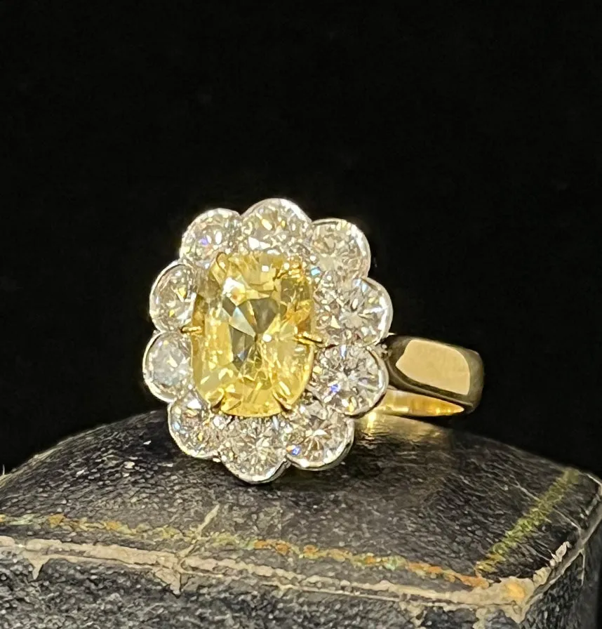 Yellow 3.61ct Sapphire Oval Cluster Ring