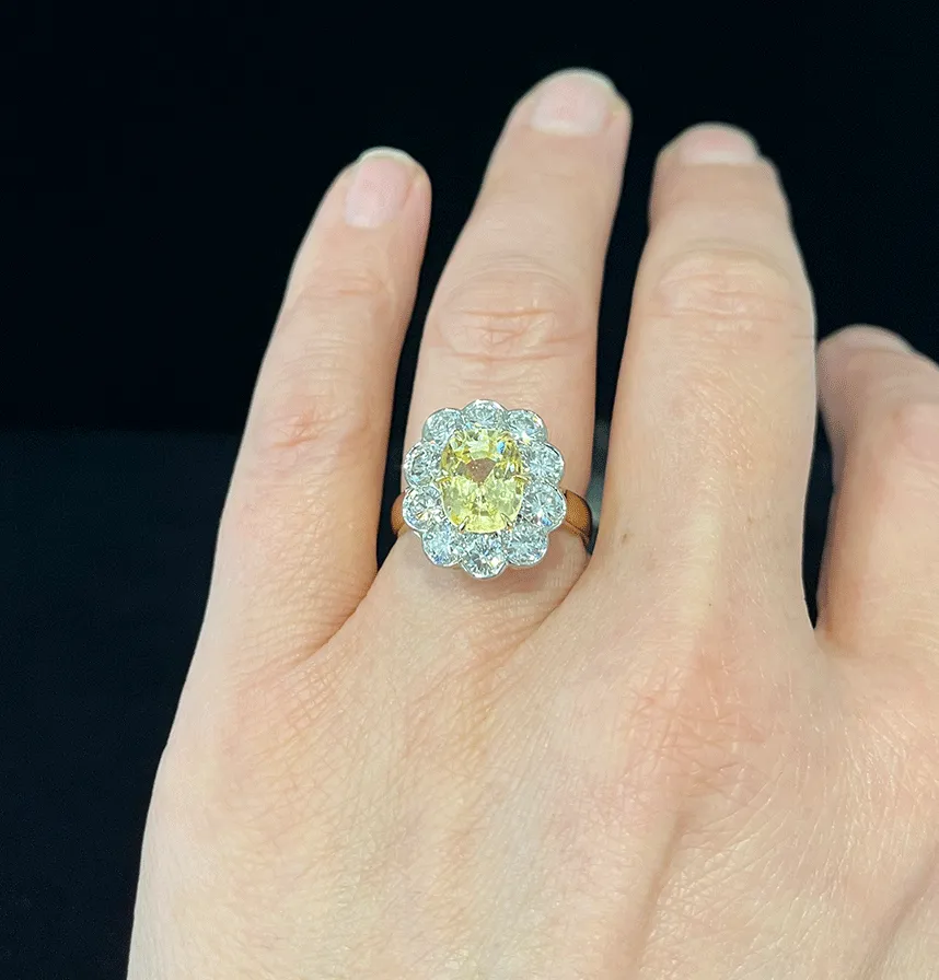 Yellow 3.61ct Sapphire Oval Cluster Ring